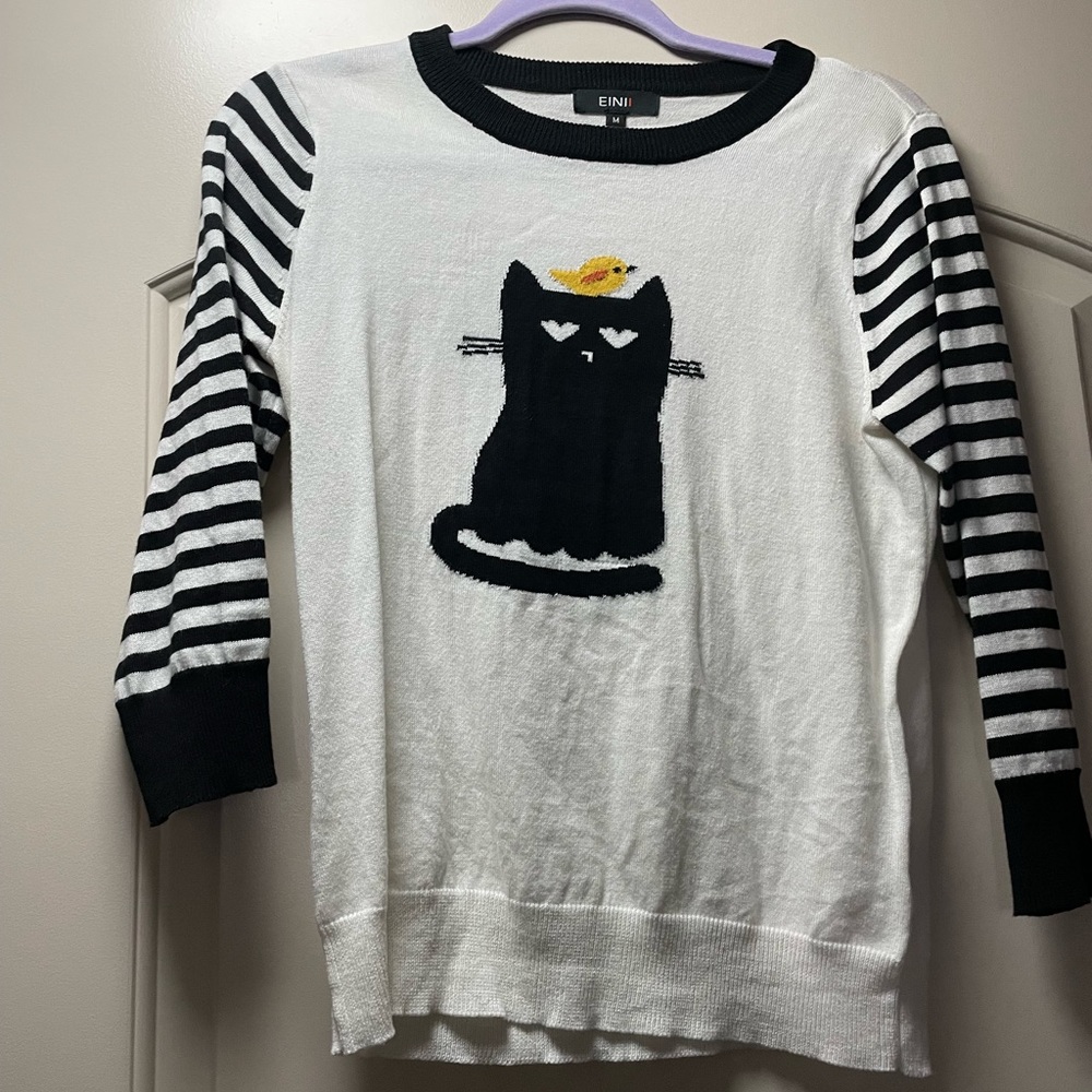 Cat sweater